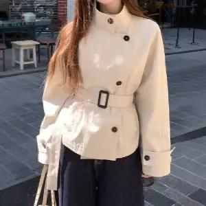 블랙팬서 여친 코트 트렌치코트 초가을 홀리데이 쇼트 헨리넥 OPH3