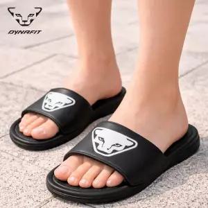 [다이나핏](강남점)가벼운 기본슬라이드 공용 어셈블 베이직 (Black) YUS24N51_Z1 (YUS24N51Z1) _GNSH