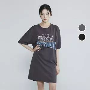 [롯데백화점]버커루 여성 20수 레터링 루즈핏 롱 반팔 티셔츠 B232TS660P