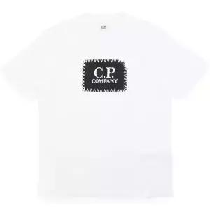 디몬트 CP컴퍼니 남성 라벨 로고 프린팅 반팔(화이트) RCCMTS723A 005100W 103