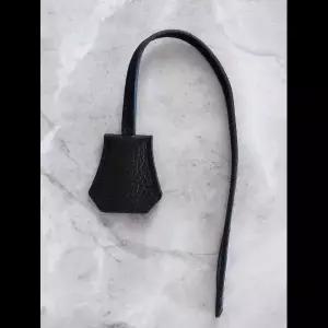 클로셰트 토고 그레인드 카프 가죽 키벨 라벨 참 장식 태그 스트랩 H 디자이너 여성 핸드백 가방용 9가지