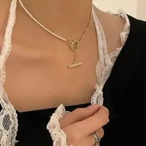 Stick pearl necklace N 18