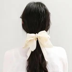 리본 자동헤어핀 아이보리 큐빅 버클 헤어핀 뒷머리핀 버클 뒷머리 반묶음