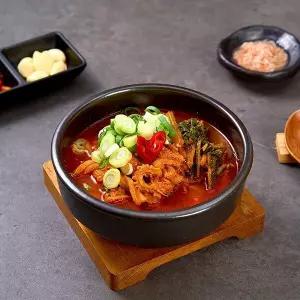 [정성담은] 얼큰한 일품 소내장탕 630g x 6팩
