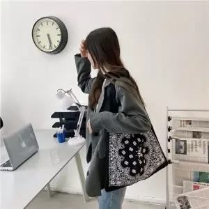 에코백 페이즐리 에코 숄더백