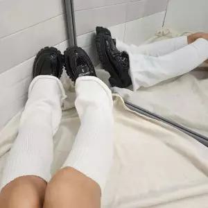 [하프클럽/셀러허브_여성트랜드패션]레그워머 보온양말 화이트 데일리 발