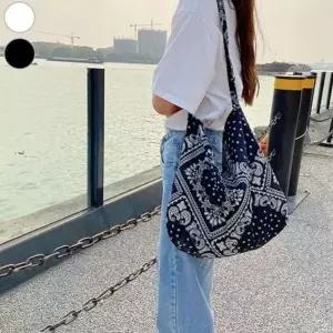 [라일리] Rly 빅사이즈 페이즐리 숄더백 패브릭 반다나 숄더백