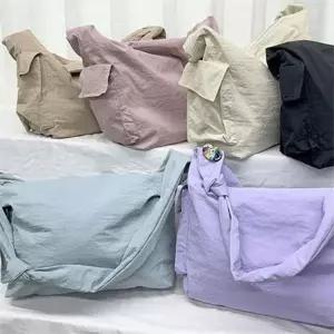 [라일리] Rly 빅사이즈 나일론 가방 데일리 숄더백 바스락 넉넉