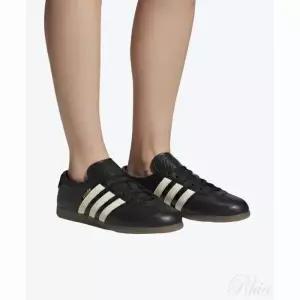 [아디다스] 가젤 로우 블랙 스니커즈 152834773