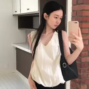 [메이비베이비] Bellew Blouse (3colors)