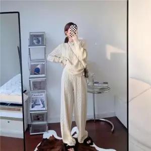 [하프클럽/]롱 니트 절개 심플 데일리룩 상하세트