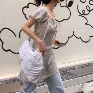 [가방] 숄더 가방 백팩 여성용 배낭 캐주얼 가벼운 여행용 스트랩 방수 일상용