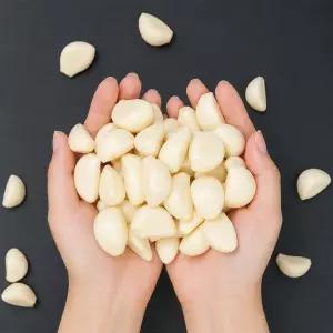 국산 깐마늘 대사이즈 1kg, 2kg, 3kg 국내산 손질마늘 신선포장 특품