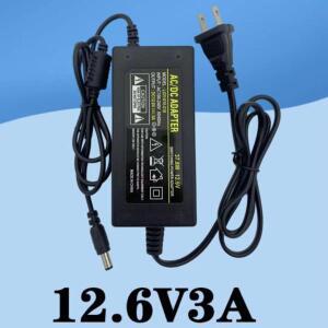 12.6V 3A 리튬 배터리 충전기 시리즈 DC 5.5 X + 전원 케이블 50/60Hz