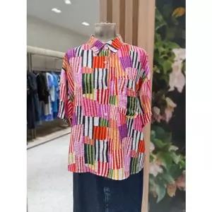 [갤러리아] [26S/S] 멀티 스트라이프 반팔 블라우스 BABL97631PK
