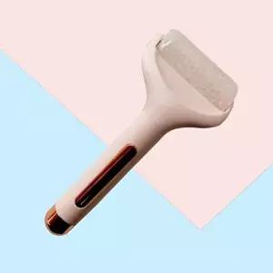 얼굴쿨링마사지기 페이스롤러 케어스틱 쿨러-WFMU37O
