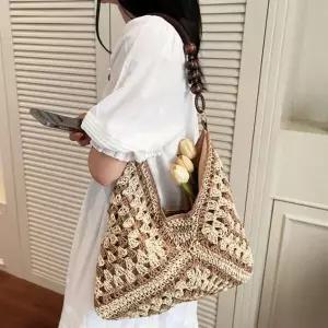 [하프클럽/]가방 빈티지 비치 여성 숄더백 우드볼 밀짚 휴양지 여름 동남아