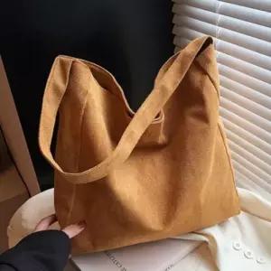 여성 호보백 데일리 가방 보부상 스웨이드 숄더백 3컬러