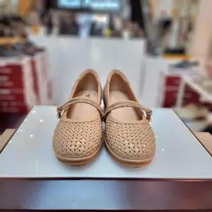 여성 발 편한 3cm 큐빅 메리제인 펀칭 플랫슈즈 3F26452-19CA 781071