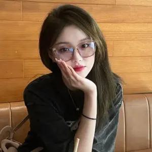 남녀 공용 베이직 패션 코디 투명 뿔테 안경 안경 경량안경테 초경량안경테 (WDB9A11)