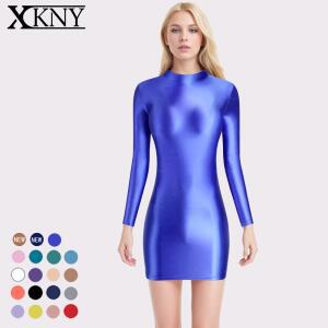 XCLO OUNG 새틴 광택 드레스 원스텝 긴팔 오일 하이넥 클래식 실크 엘라스틱