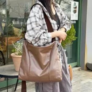 [패션소품] 크로스백 여성 빅백 캐주얼 레더 숄더백 쇼퍼백