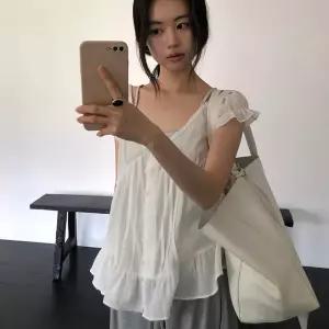 [메이비베이비] Aloua Blouse (2colors)