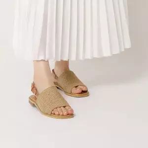 포멜카멜레 3차 예약판매 베이직 라피아 샌들 1CM 7 20~ 순차발송 FIS1F1SS028S1 3895106