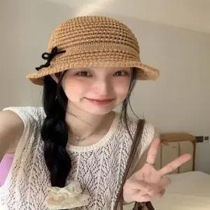 [패션소품] 여자 포인트 느낌 짜임 모던 버킷햇 리폰 리본왕골모자 왕골모자 밀짚모자