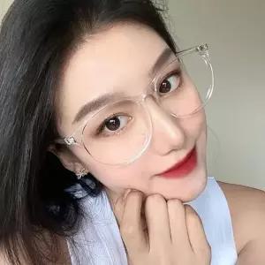 케어리즘 미우 블루라이트차단 투명 뿔테안 안경테