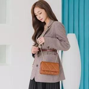[패션모자] 포인트 장식 체인 미니 크로스백 골드 여성백 퀼팅