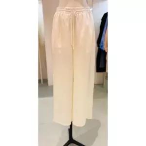 [ZOOC](천안아산점)여름 새틴 밴딩 와이트 팬츠 Z252MSA015