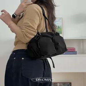 리보마 6포켓 미니 경량 숄더 셔링 스퀘어 수납 개강룩 데일리 보부상 쇼퍼백