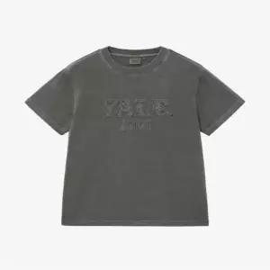 예일 YFM1SS208ACH 라운드티셔츠 카라티셔츠 1 1 우먼즈 피그먼트 아플리케 티