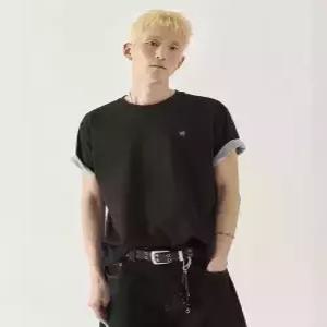 키뮤어 크롭 배색 롤업 반팔 티셔츠블랙