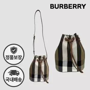 [버버리] 체크 캔버스 버킷백 80840451 토프브라운 크로스