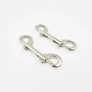 중형 양방향 8cm 스냅 후크 볼트