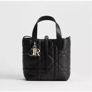 [DIOR]디올 뚜주흐 스몰 버티컬 토트백 블랙 M2835OSNW M900 157211717