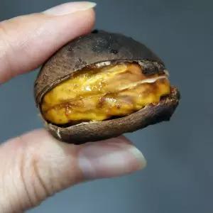 [미스터팜팜]국내산 군밤용밤 칼집밤 2kg(중)  칼집있음