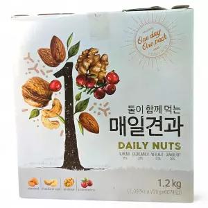 둘이 함께먹는 매일견과 1.2kg 믹스 아몬드 캐슈넛 호두 크랜베리 견과선물세트
