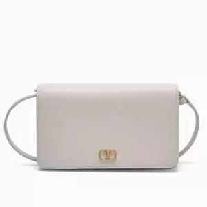 발렌티노 MUST IT_VALENTINO V 로고 시그니처 월렛 백 6W0P0AK8 SNP I16 6W2P0AK8 I16)