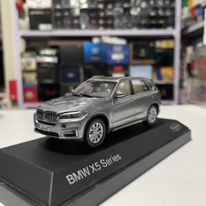 파라곤 1:43 스케일 다이캐스트 합금 회색 BMW X5 F15 SUV 장난감 자동차 모델 클래식 노스탤지어 성인 선