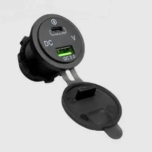 QC3.0 C 충전 포트 자동차핸드폰충전 차량용충전기 카라반충전기