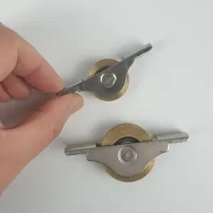 중문로라 가구부속품 슬라이딩문바퀴 DIY호차 문짝바퀴