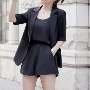 여름 쿨 소프트 3종 정장 세트 자켓 나시 반바지 세미 3피스 여성