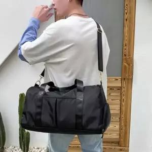 여행 스포츠 캠핑 다양하고 넉넉한 수납 보스턴백