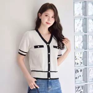 배색라인 브이넥 니트 M2604KN630B1323177