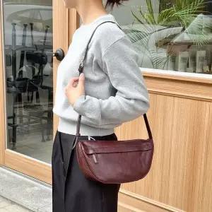 [하프클럽/]숄더백 데이트 데일리가방 여행용 백팩 여자가방