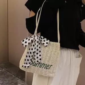 백 가벼운 여성 가방 크림 숄더 비치 라탄 여름 라탄숄더백 여름라탄가방 가벼운숄더백