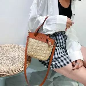 투웨이 여름가방 크로스백 겸 밀짚 여성 토트백 라탄 라탄가방 라탄백 여름가방